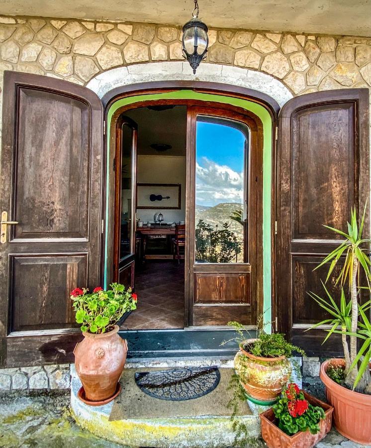 Villa Monica B&B Sorrento Exteriör bild