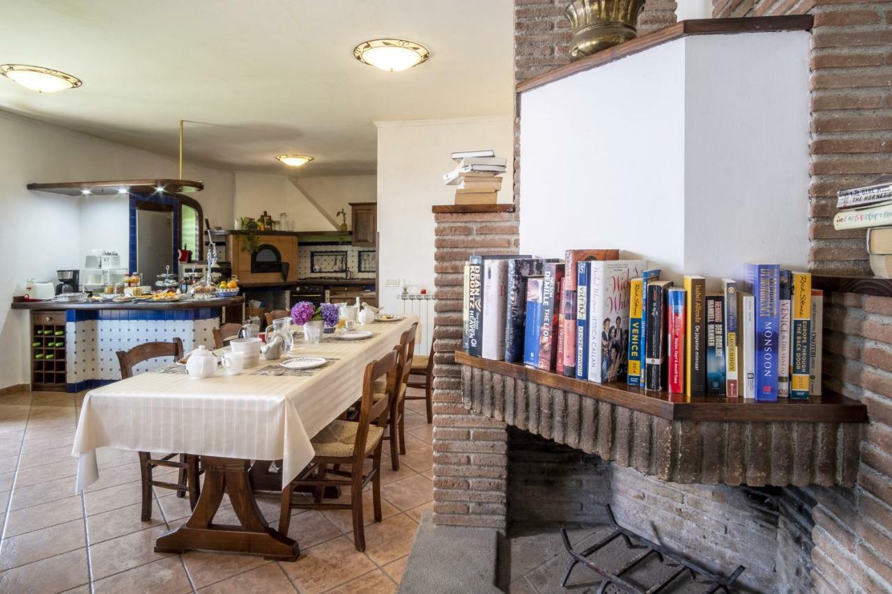 Villa Monica B&B Sorrento Exteriör bild